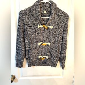 Super cute winter sweater